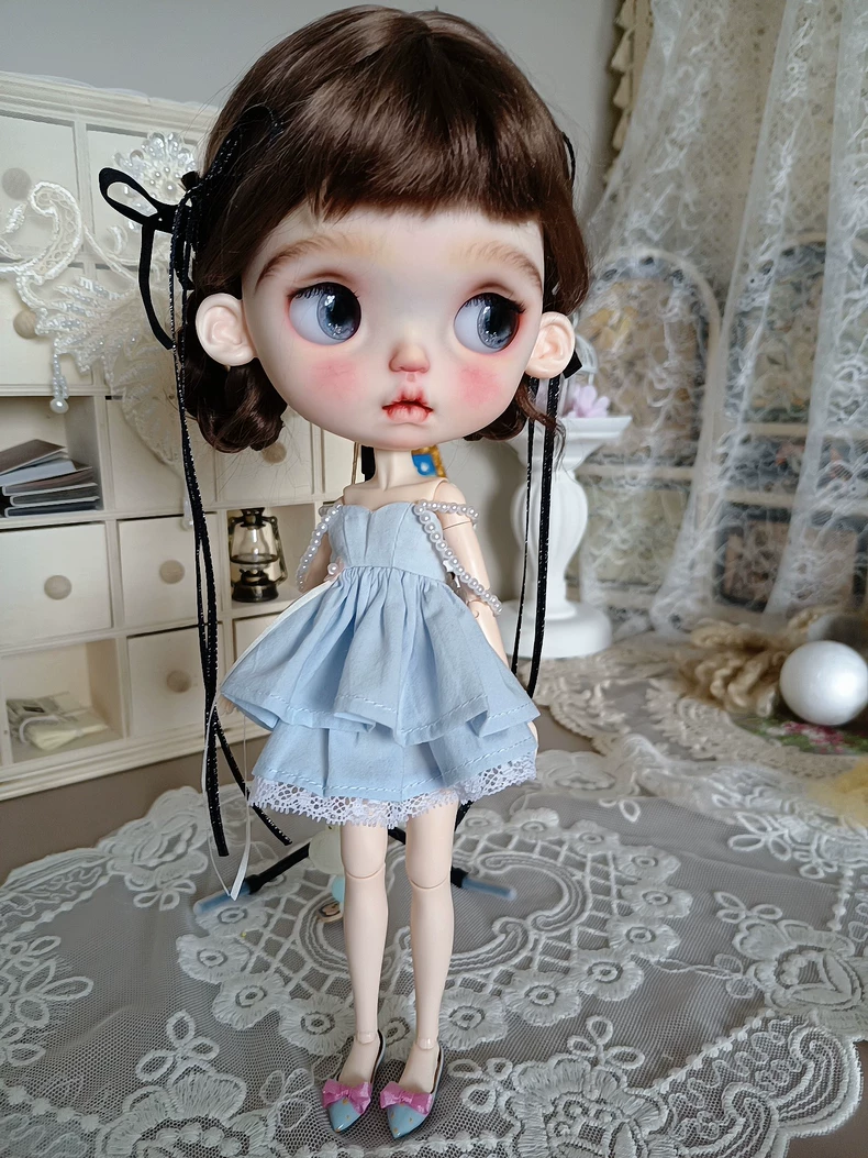 Exquisite Pastel Blue BLYTHE Doll Dress Outfit for ob22 – Elegant Lace & Pearl Details - Image 3