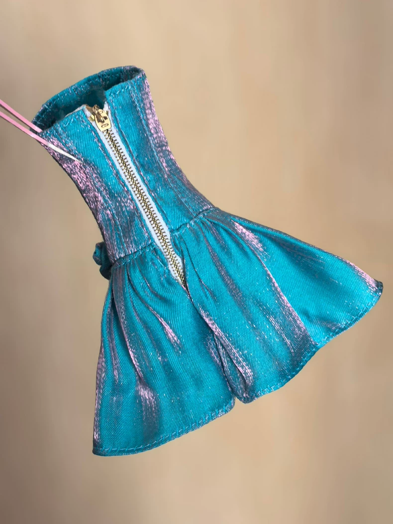 Enchanted Mermaid Fantasy: Iridescent BJD 1/6 Scale Dress - Image 4