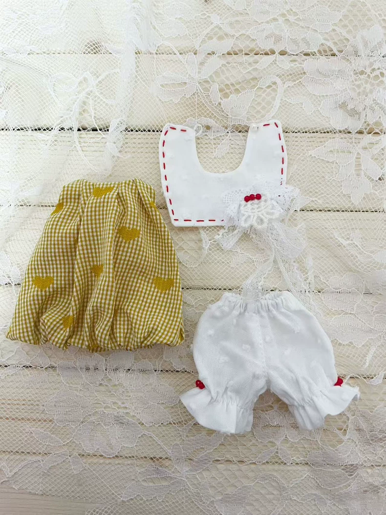 Vintage Gingham Lace Dress for OB24 Blythe Dolls – Elegant & Playful Outfit - Image 9
