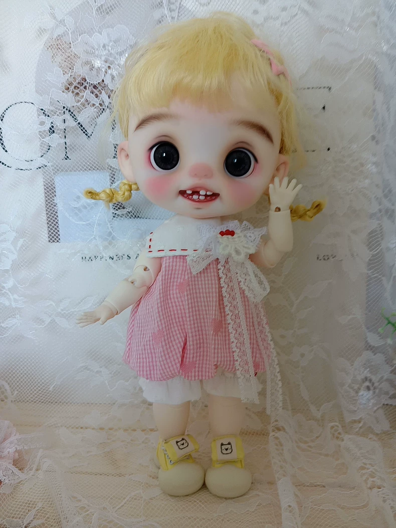 Charming Pink Gingham Blythe Doll Dress with Lace Accents | Versatile & Elegant Outfit - Image 3