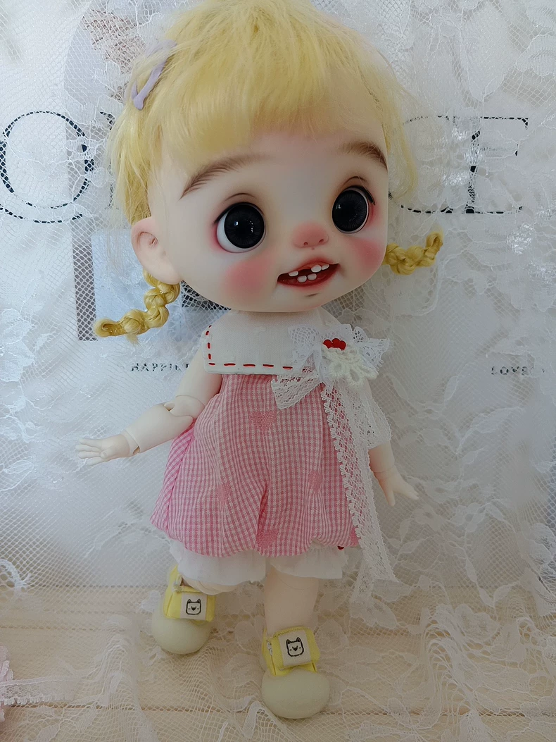 Charming Pink Gingham Blythe Doll Dress with Lace Accents | Versatile & Elegant Outfit - Image 5