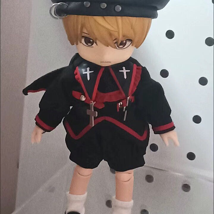 Gothic OB11 Doll Outfit: Premium Black & Red Ensemble with Intricate Details - Image 6