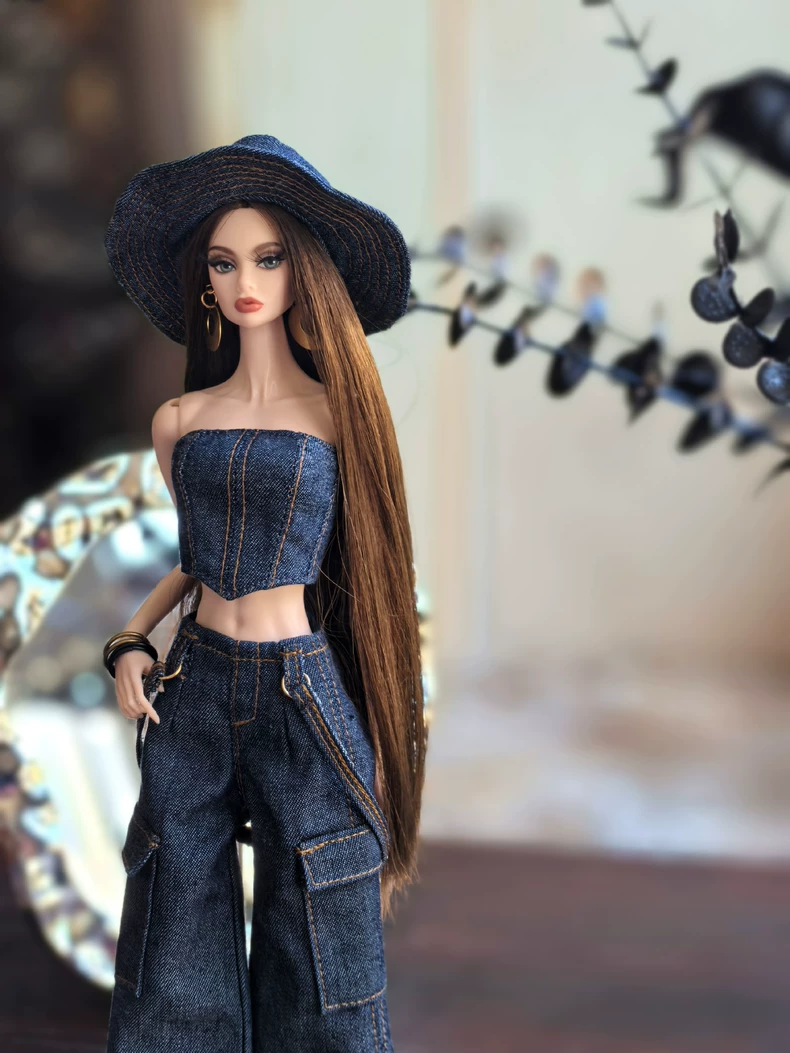Stylish Denim Outfit for 1/6 BJD Dolls – Trendy Crop Top & Jeans with Accessories - Image 5