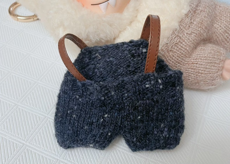 Handcrafted Labubu Doll Outfit: Cozy Sweater & Pants Set with Owl Motifs – Perfect for Collectors & Play! - Image 3