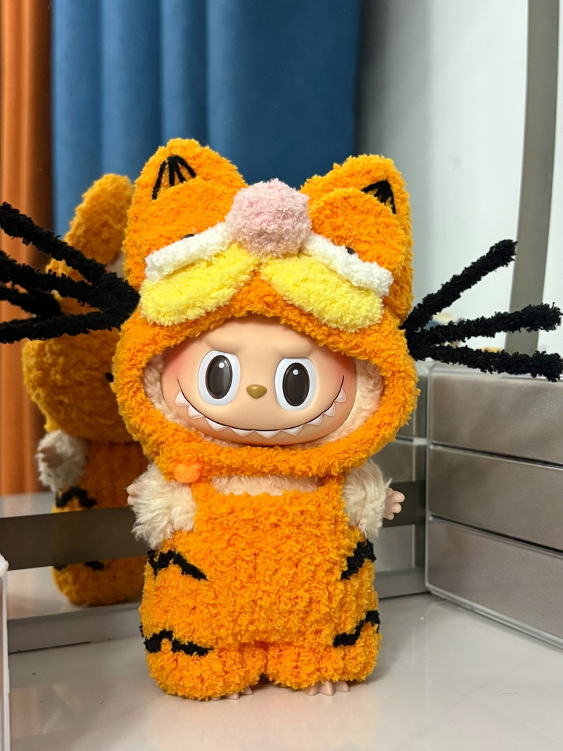 Labubu Garfield Plush Costume – Nostalgic, Soft & Vibrant Outfit for Cosplay & Collectors - Image 6