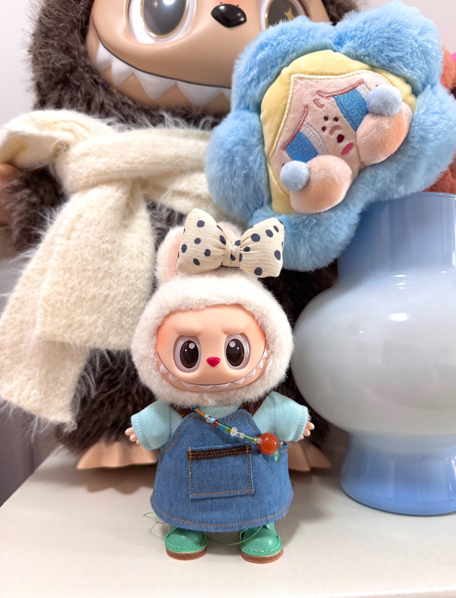 Charming Macaron Party Labubu Outfit: Light Denim Pinafore & Pastel T-Shirt for 17cm Figures - Image 2