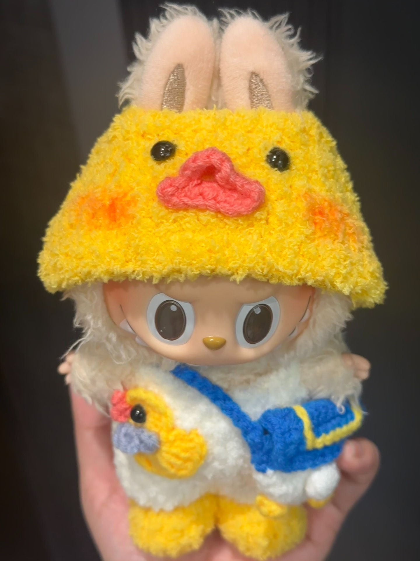Whimsical LABUBU Duck Outfit for Dolls – Plush Collectible Ensemble with Adorable Accessories - Image 4