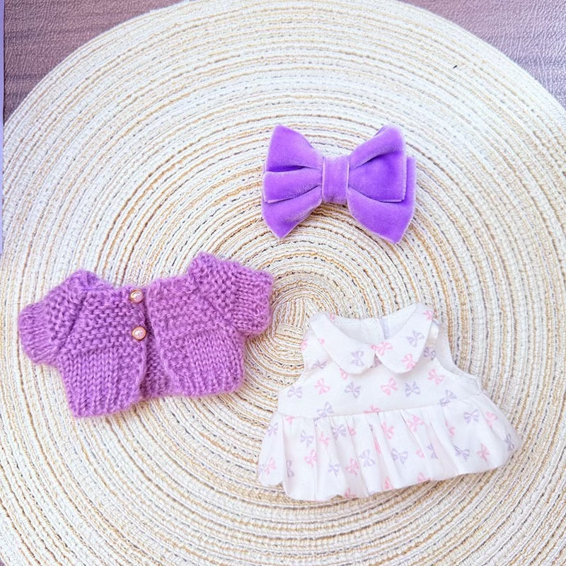 Adorable Labubu Doll Outfits: Stylish Dresses & Jackets with Bows & Necklaces for 17cm Dolls - Image 9