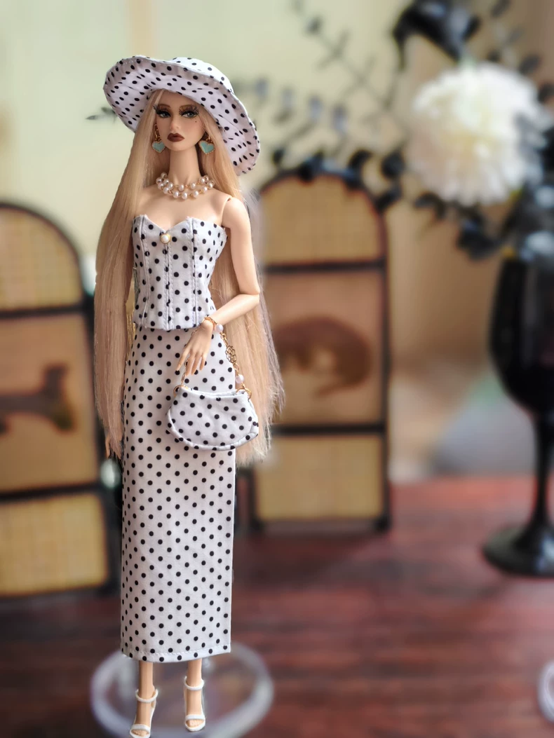 Vintage Polka Dot BJD Outfit Set - Complete Luxury Ensemble for 1/6 Dolls - Image 1