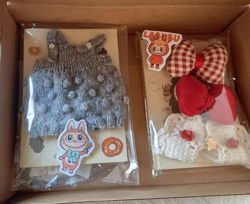 Handmade Knitwear Outfits for Labubu Dolls – Vibrant, Detailed & Adorable Accessories - Image 3