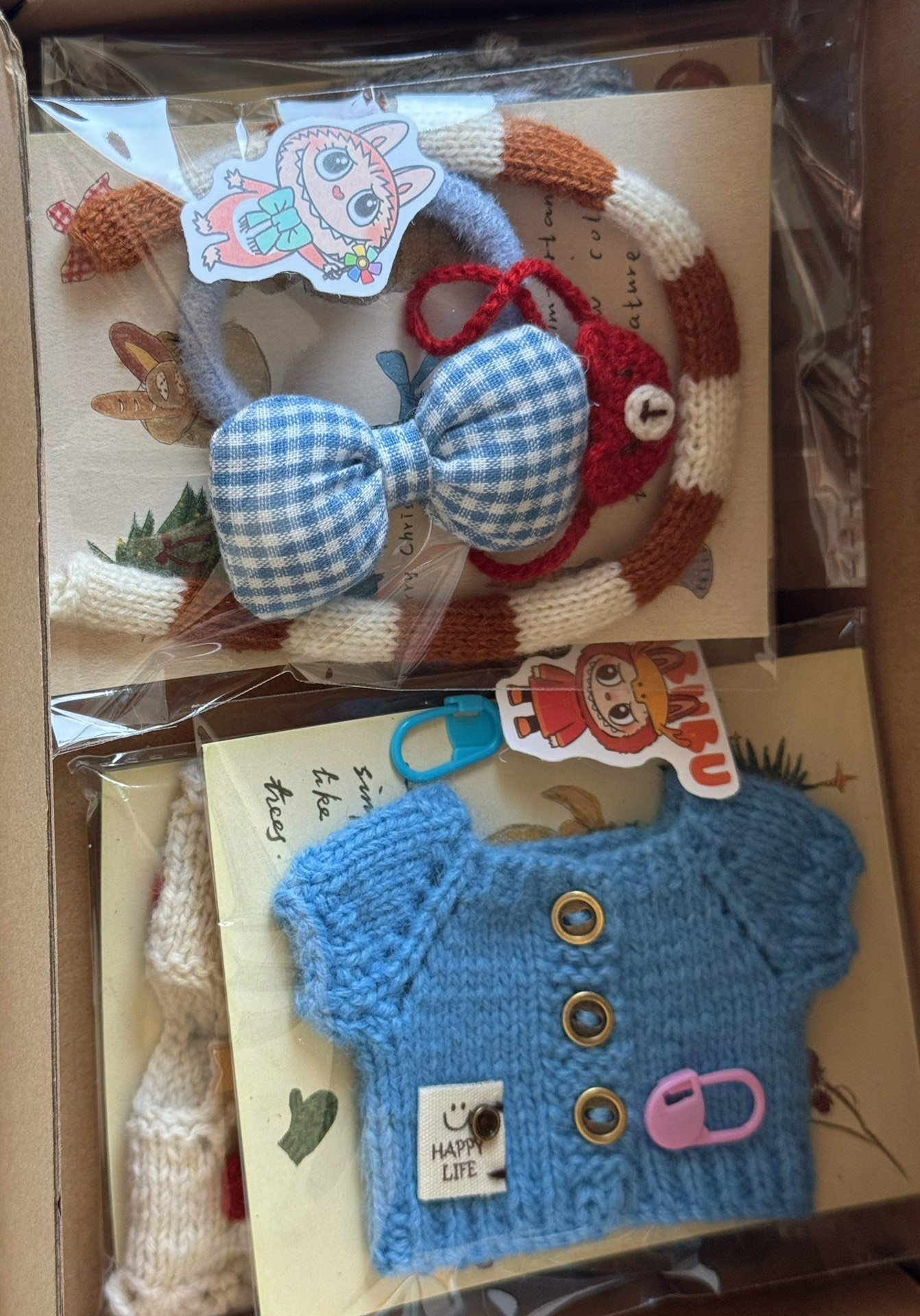 Handmade Knit Labubu Doll Outfit: Cozy Blue Sweater, Scarf & Headband – Perfect for Collectors & Playful Fashion - Image 7