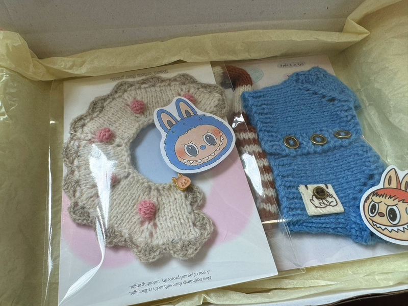 Handmade Knit Labubu Doll Outfit: Cozy Blue Sweater, Scarf & Headband – Perfect for Collectors & Playful Fashion - Image 8