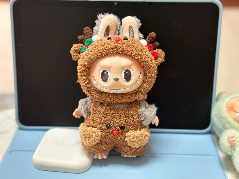 Festive LABUBU Reindeer Outfit – Cozy Holiday Jumpsuit & Antler Hat for Collectors - Image 1