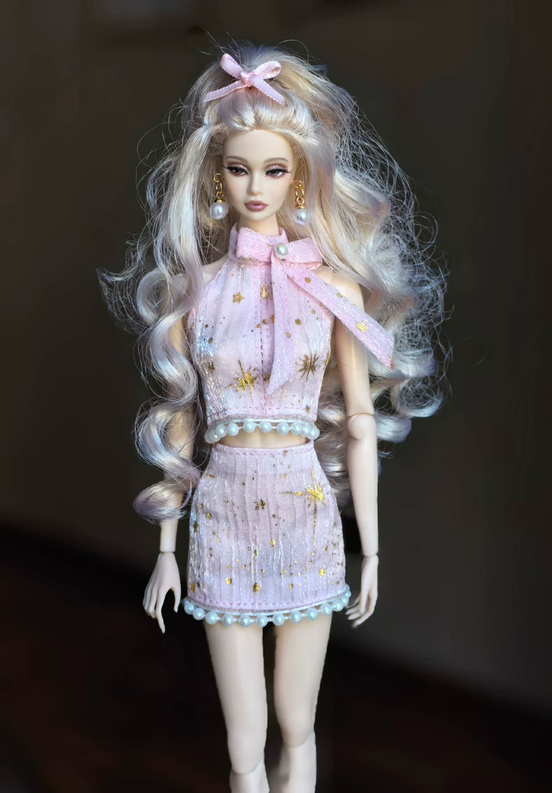 Elegant Pastel Pink Doll Outfit with Gold Accents & Star Patterns – 1/6 Scale - Image 3