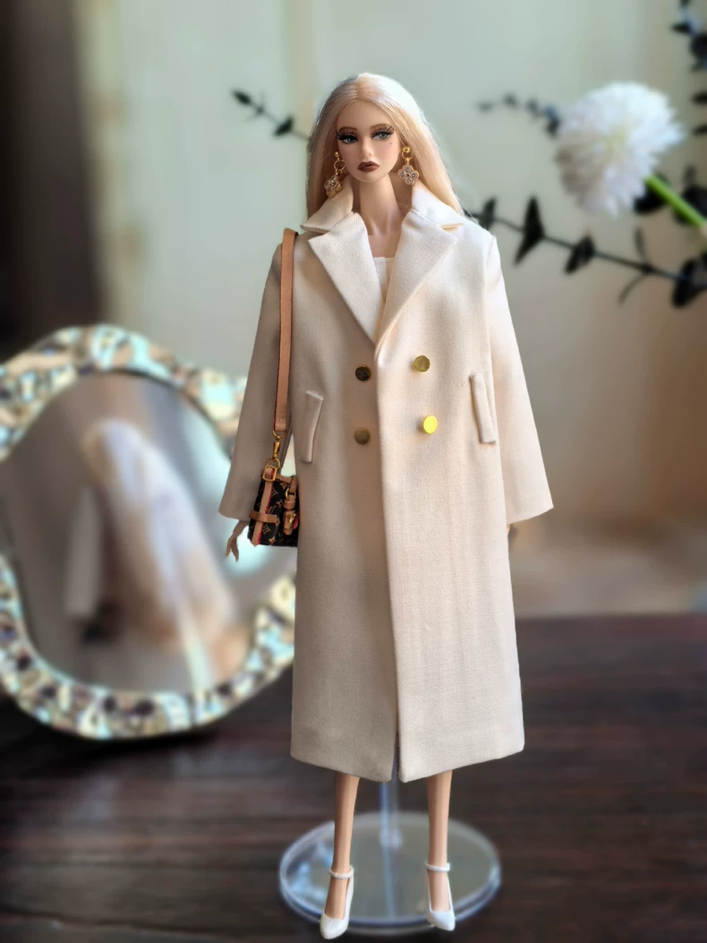 Elegant White BJD 1/6 Doll Outfit: Luxe Coat & Dress Set with Belt & Earrings - Image 2