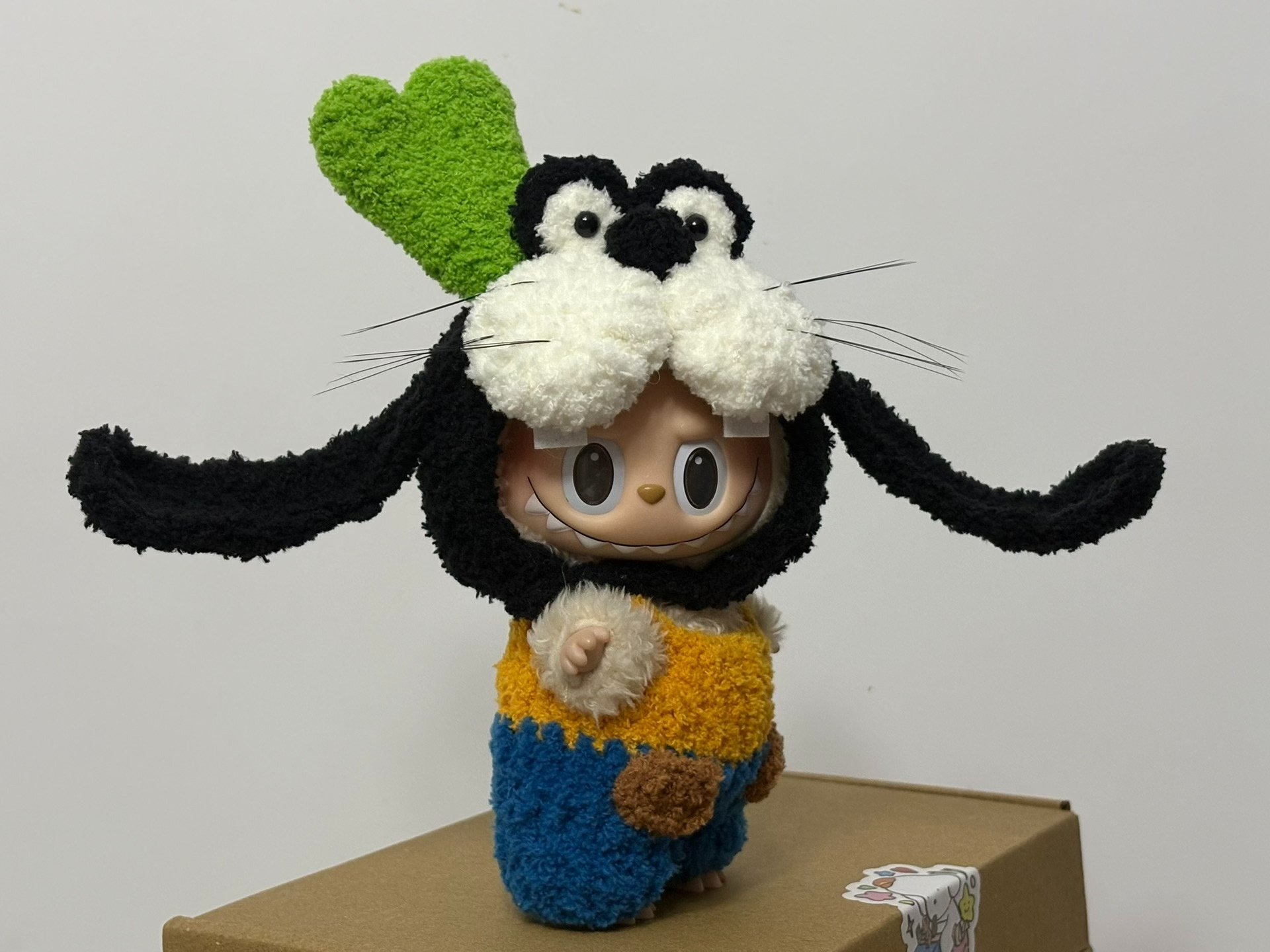 Customizable Labubu Plush Outfit – Vibrant, Durable & Whimsical Cosplay Ensemble - Image 5