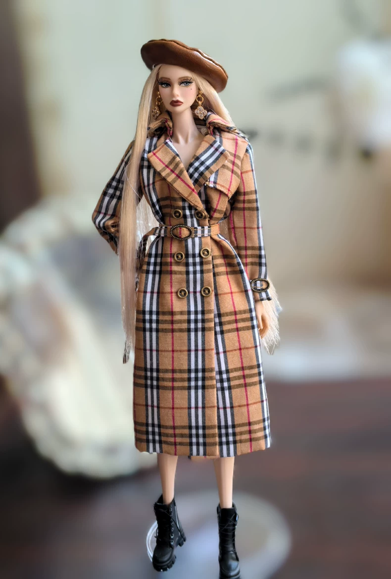 Classic Plaid Trench Coat Outfit for BJD 1/6 Dolls – Timeless Elegance & Premium Craftsmanship - Image 3