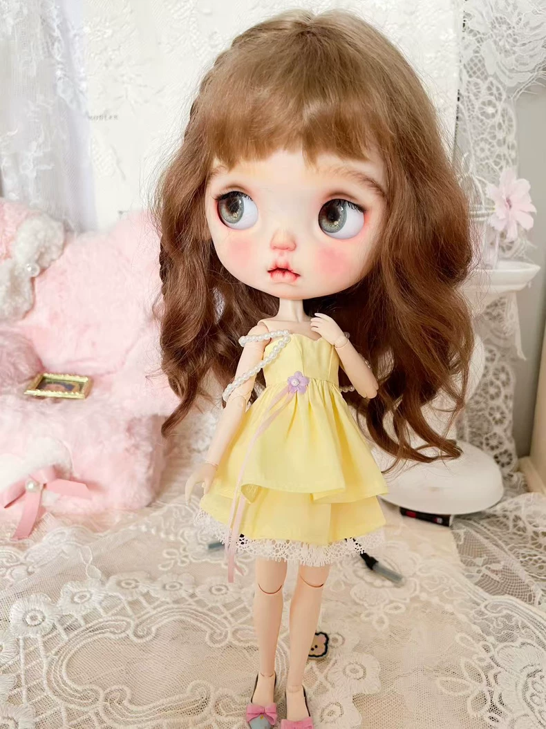 Charming Yellow Blythe Doll Dress Set with Lace & Pearls – Elegant, Durable & Perfect for Collectors - Image 2