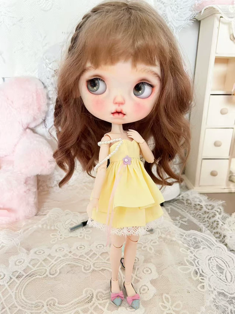 Charming Yellow Blythe Doll Dress Set with Lace & Pearls – Elegant, Durable & Perfect for Collectors - Image 3