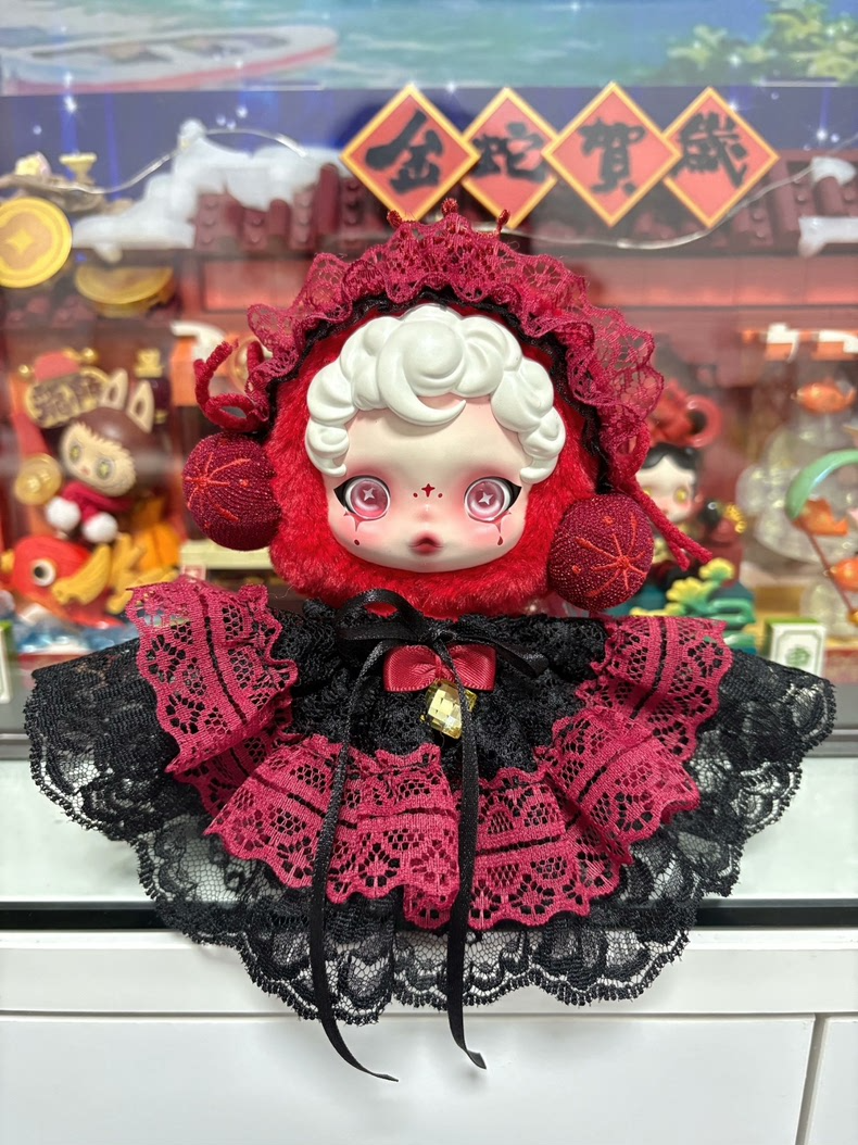 SkullPanda Doll Outfit: Elegant Lace & Red Accents – Collector’s Fashion Statement - Image 1