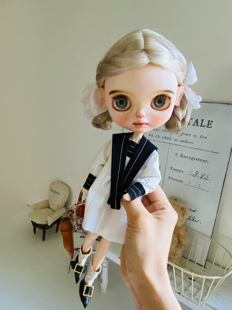 BLYTHE Doll Outfit: Japanese Minimalist Black & White Dress w/ Detachable Collar for OB22 OB24 Licca Azone - Image 1