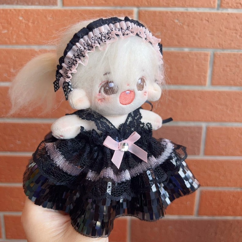 Luxe SkullPanda Doll Outfit: Gothic-Cute Lace & Faux Fur Collector’s Dream - Image 8