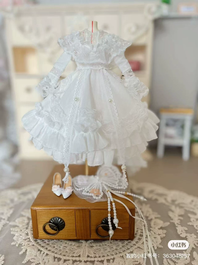 Elegant BLYTHE Doll Outfit with Lace Detailing & Detachable Headpiece – OB22/OB24 Fit - Image 7