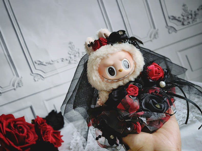Gothic Elegance: Red & Black Rose Labubu Blind Box Ensemble with Lace & Pearls - Image 2
