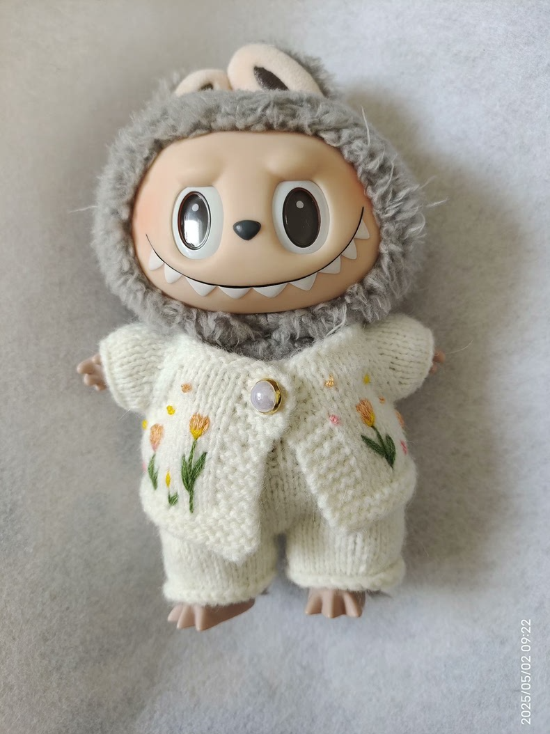 Charming Labubu Tulip Cardigan Outfit – Soft Knit, Vibrant Colors, Premium Craftsmanship - Image 2