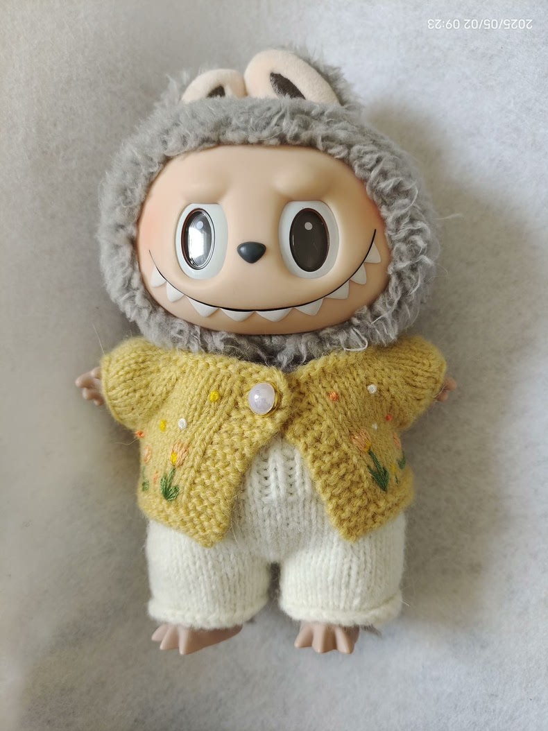 Charming Labubu Tulip Cardigan Outfit – Soft Knit, Vibrant Colors, Premium Craftsmanship - Image 4