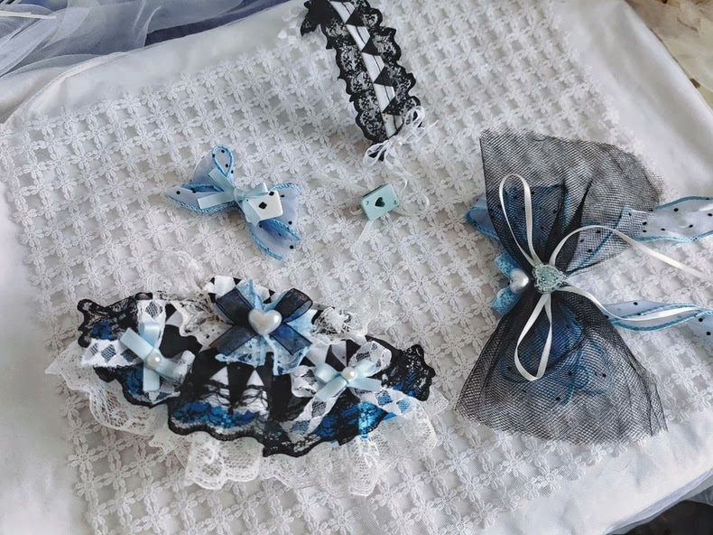 Whimsical Alice in Wonderland Chessboard Outfit for Labubu – Elegant Blue & Black Fantasy Doll Fashion - Image 7