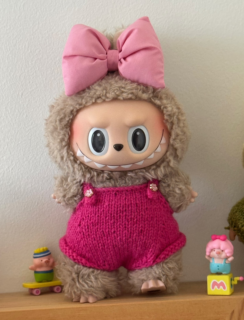 Vibrant Pink LABUBU Doll Outfit: Knitted Dress & Plush Bow Headpiece for 17cm Collectibles - Image 1