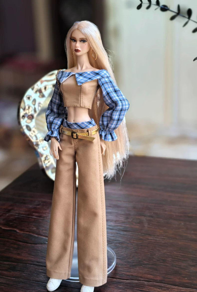 Beige & Blue Plaid BJD 1/6 Outfit Set w/ Top, Skirt/Pants & Accessories | Premium Doll Clothes - Image 2