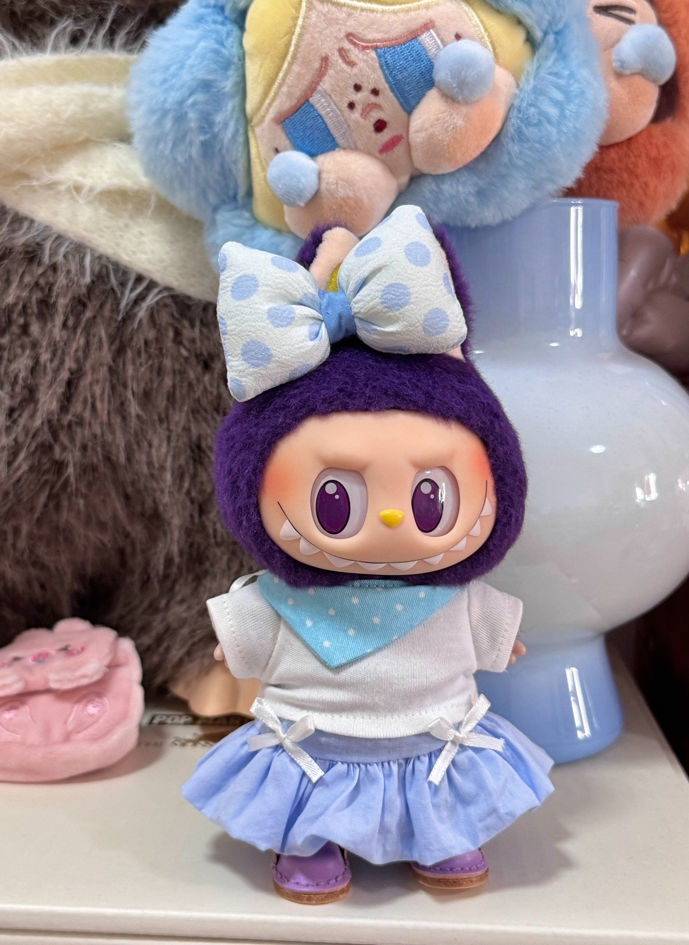 Charming Labubu Doll Outfit – Blue Flower Skirt & Polka Dot Bib | Blind Box Accessory - Image 1