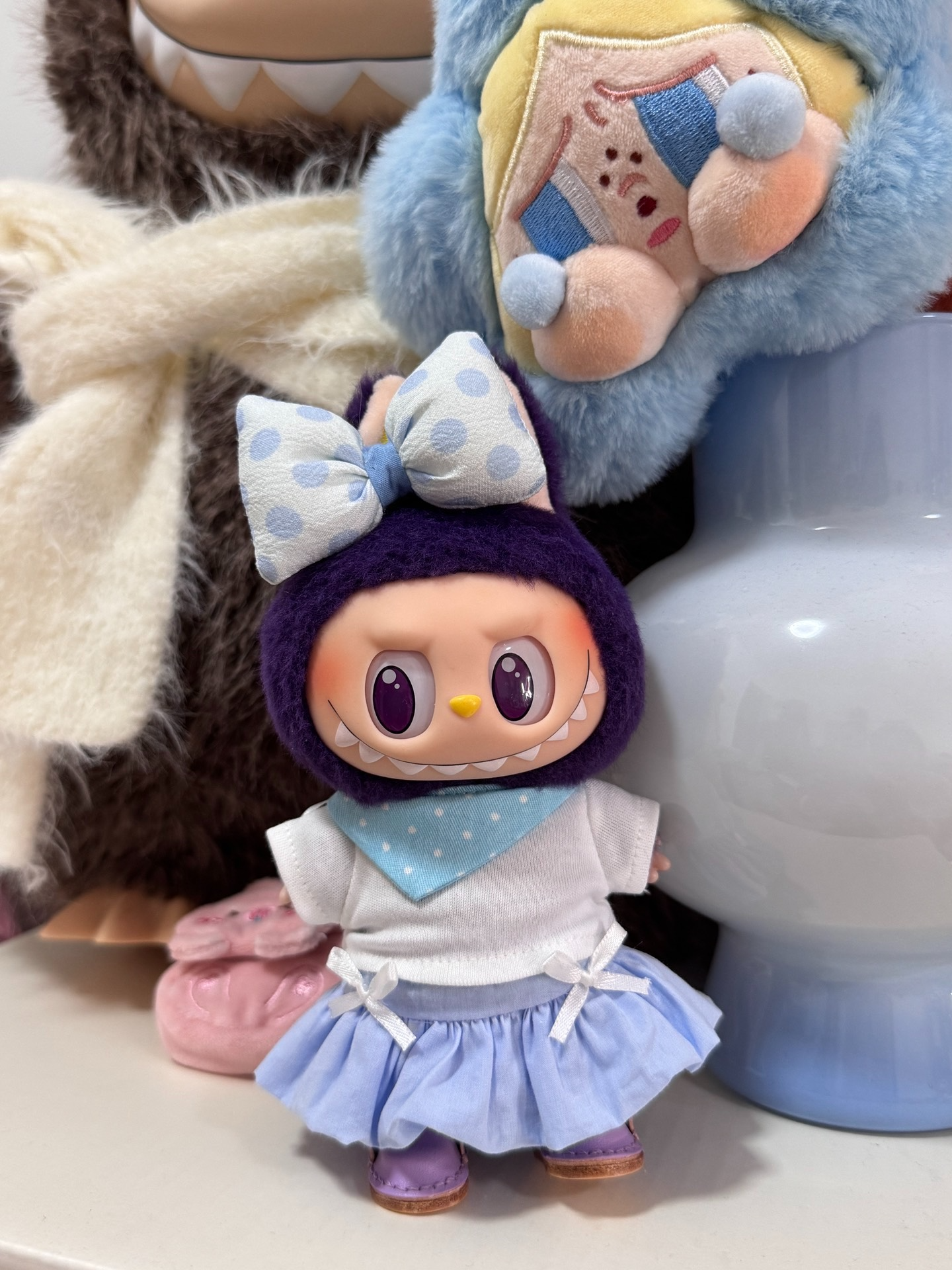 Charming Labubu Doll Outfit – Blue Flower Skirt & Polka Dot Bib | Blind Box Accessory - Image 2
