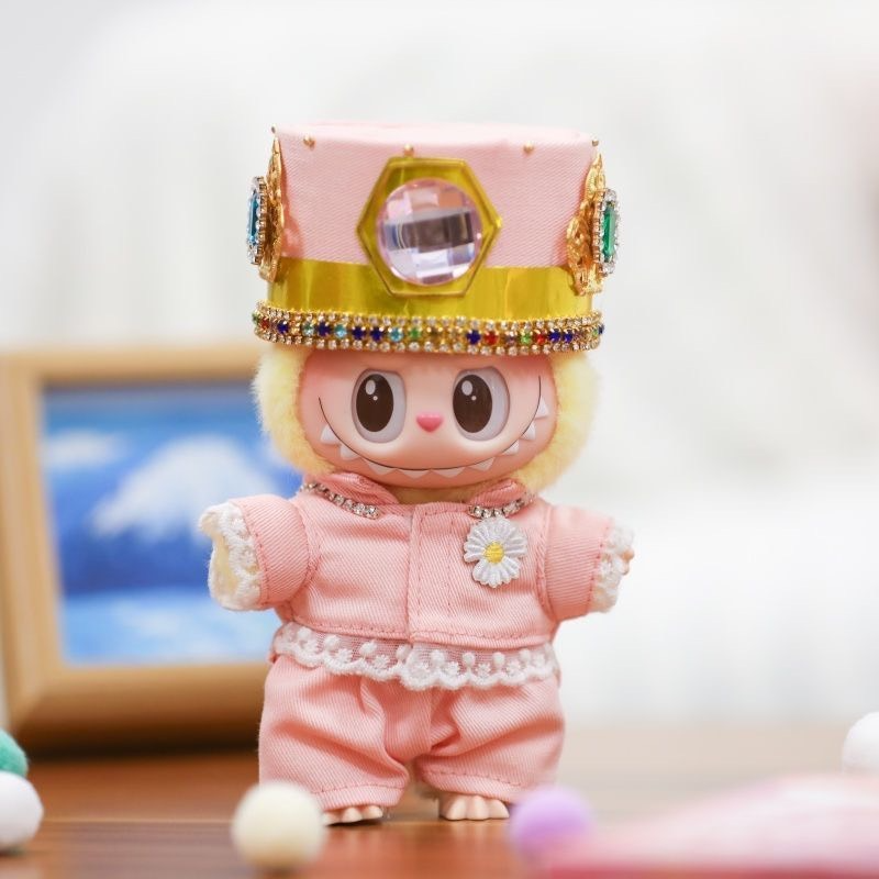 Royal Pink LABUBU Doll Outfit – Gemstone Crown & Elegant 17cm Doll Set - Image 3