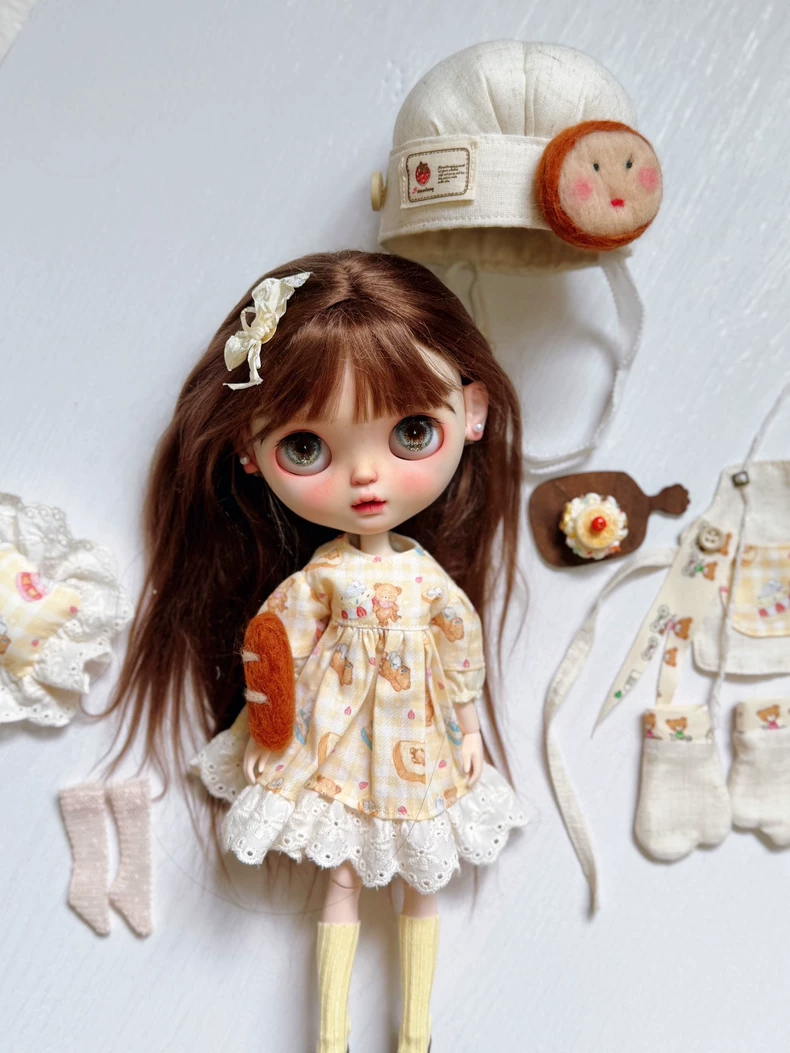 Charming Baker Outfit for Blythe Dolls – Complete Baking Ensemble with Adorable Accessories - Image 5