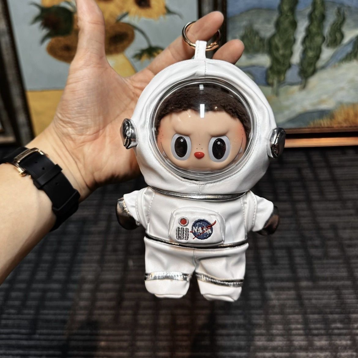 Labubu Astronaut Outfit for 17cm Figures – NASA-Inspired Spacesuit with Helmet, Perfect for Decoration & Gifting - Image 3