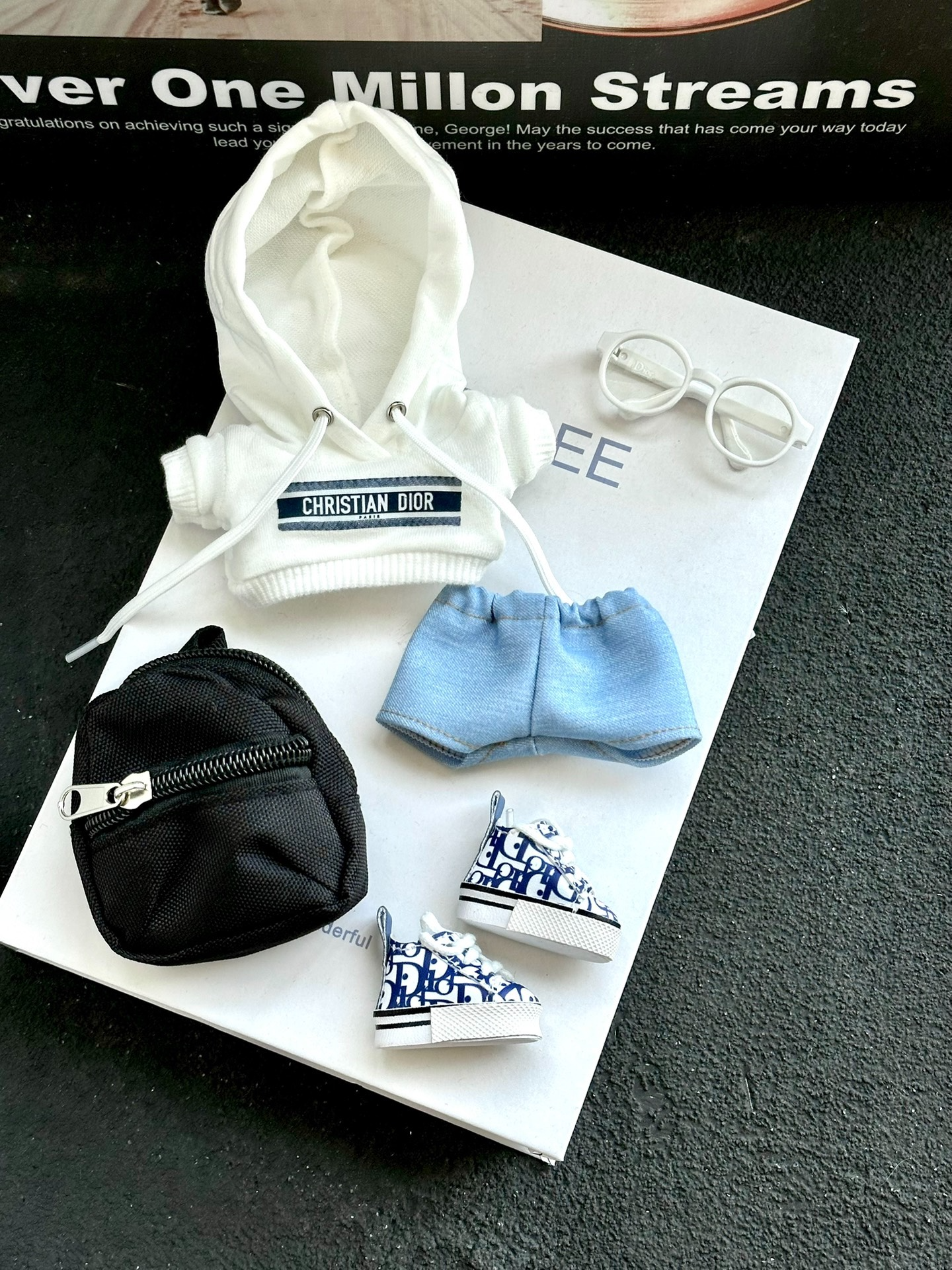 Stylish LABUBU Doll Outfit: Trendy Hoodie & Denim Set with Designer Accessories – Premium Collectible Fashion - Image 2