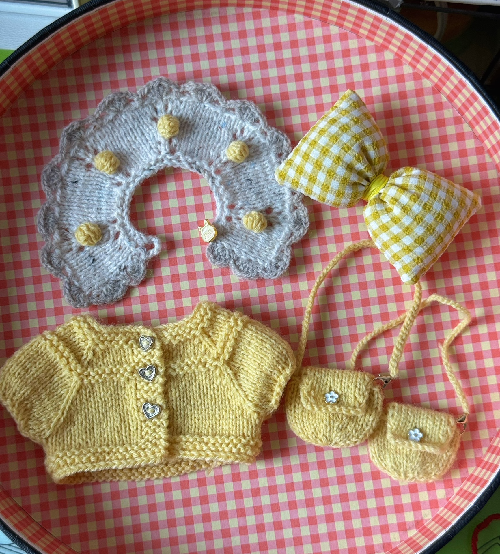 Handmade Labubu Doll Outfit: Cozy Knit Sweater, Gingham Bow & Accessories – Vibrant, Durable & Whimsical - Image 4