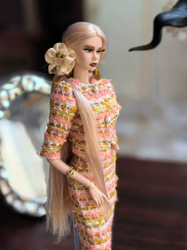 Exotic Elegance BJD 1/6 Doll Outfit: Vibrant Luxe Ensemble with Gem Accessories - Image 6