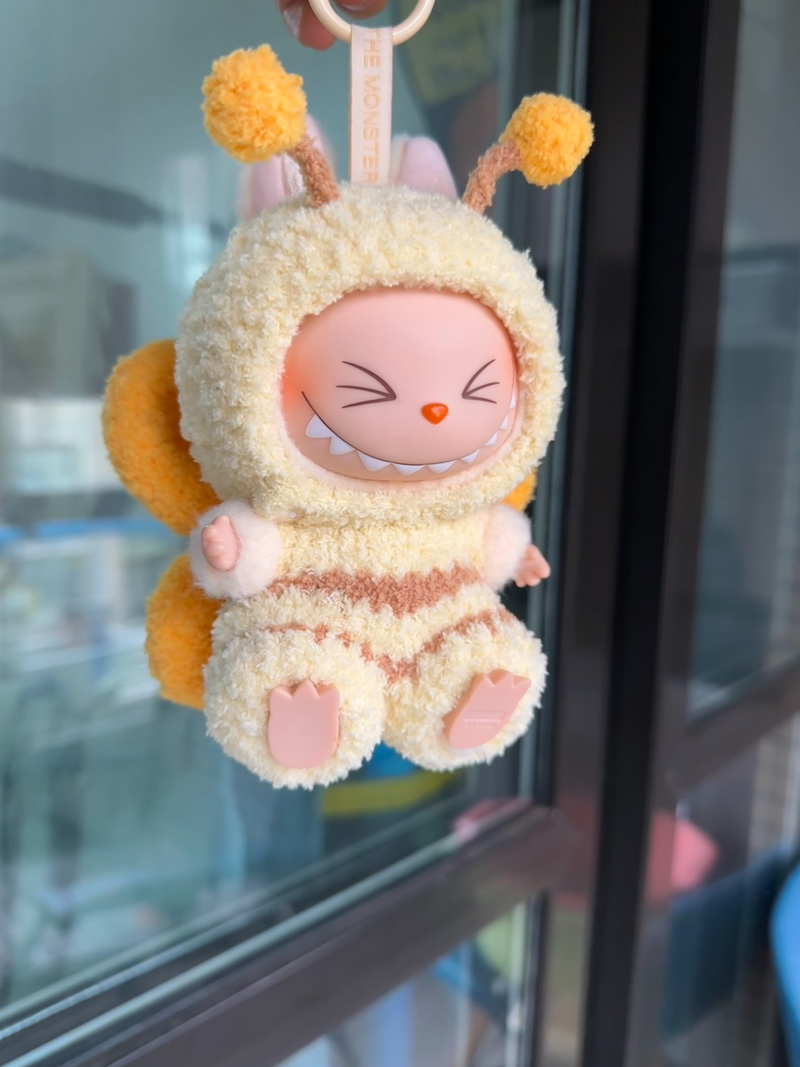 Labubu Bee Costume Plush Outfit – Adorable & Durable Cute Character Cosplay - Image 1