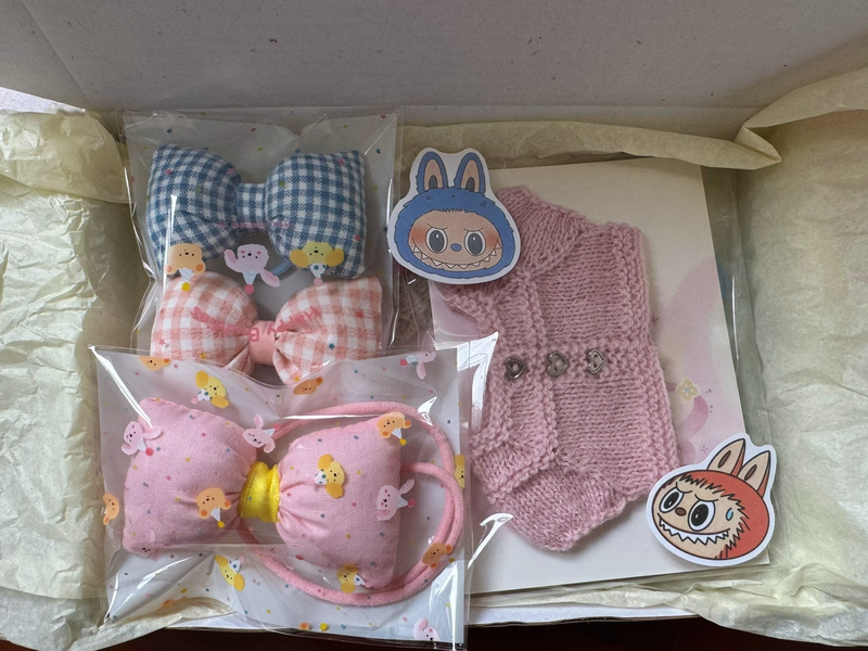 Adorable Labubu Doll Outfit Set – Cozy Knit Cardigan, Scarf & Bows – Pastel Charm - Image 5