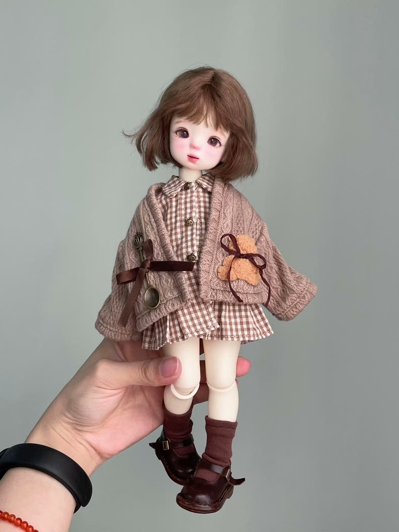 Charming Knit & Plaid BJD 1/6 Outfit - Cozy Elegant Versatile - Image 1