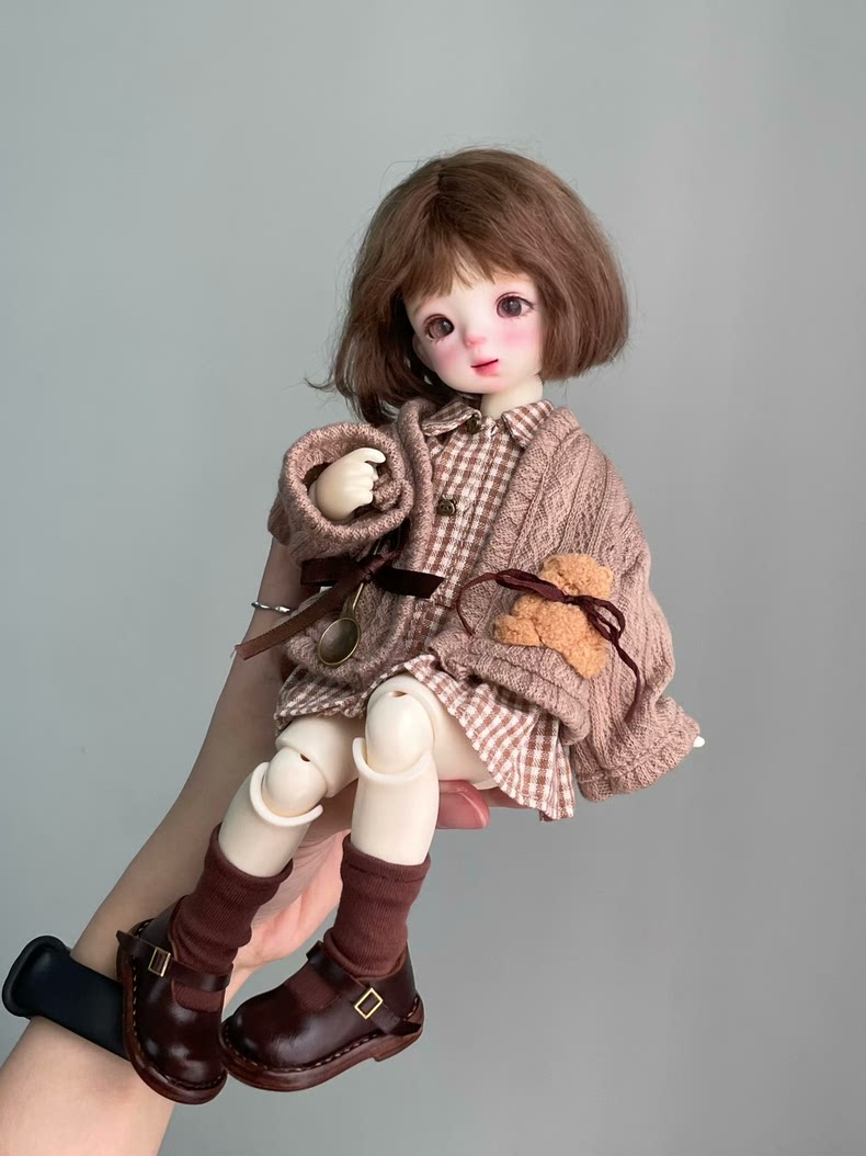 Charming Knit & Plaid BJD 1/6 Outfit - Cozy Elegant Versatile - Image 3