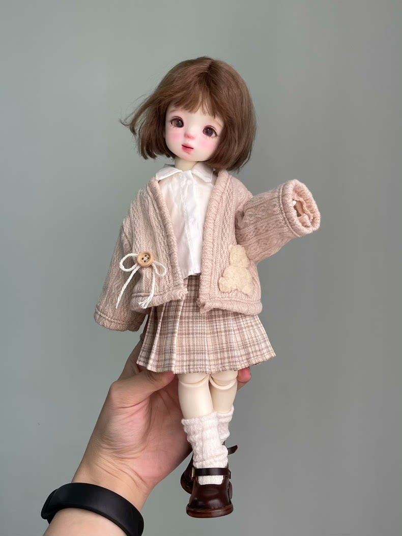 Charming Knit & Plaid BJD 1/6 Outfit - Cozy Elegant Versatile - Image 6