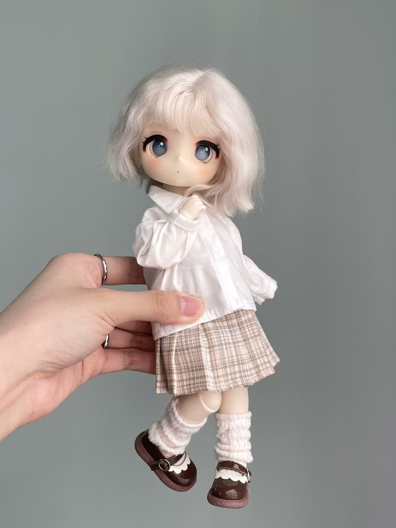 Charming Knit & Plaid BJD 1/6 Outfit - Cozy Elegant Versatile - Image 9
