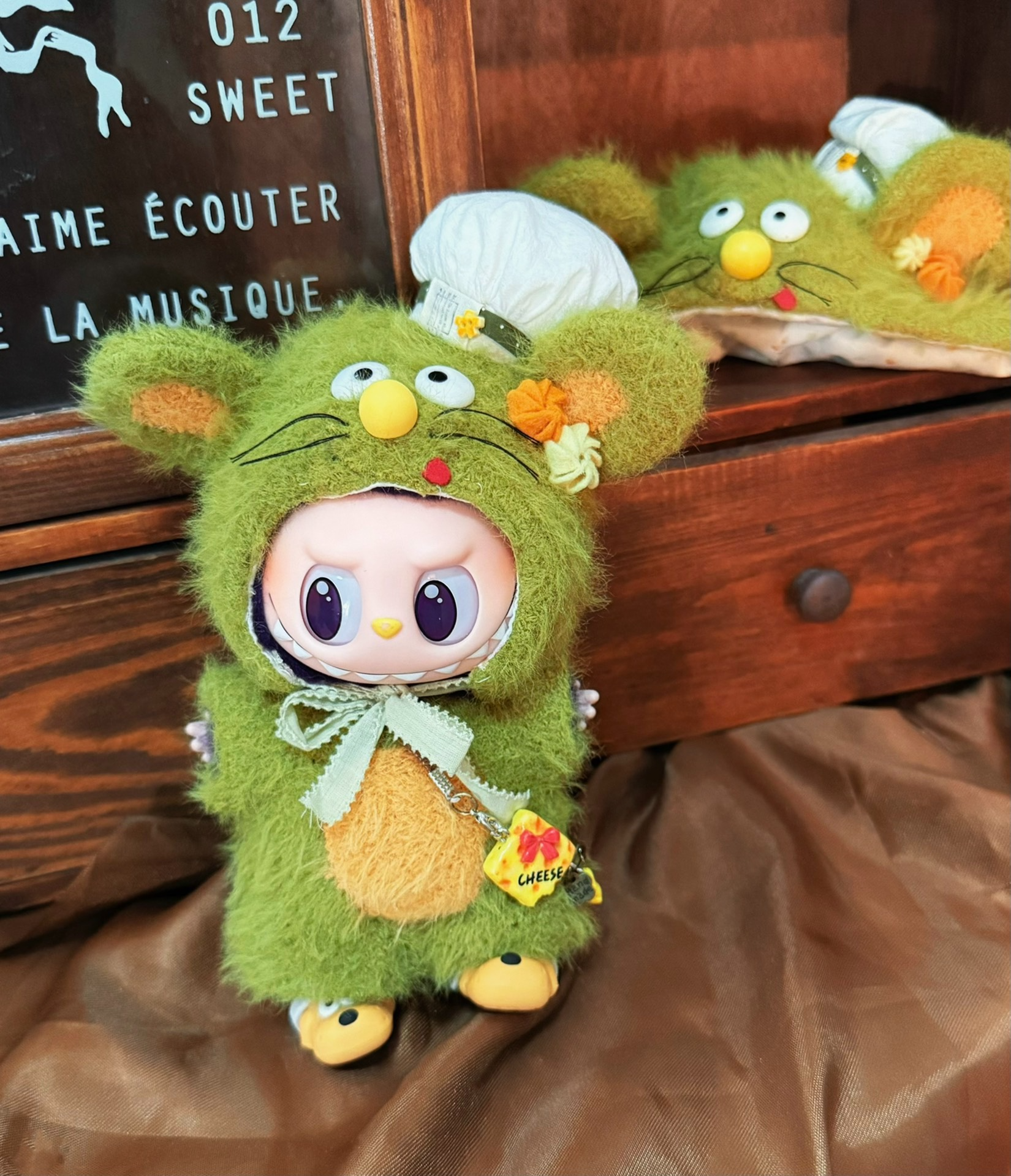 Whimsical Mouse Labubu Doll Outfit with Cheese Bag & Red Shoes – Playful & Collectible - Image 3