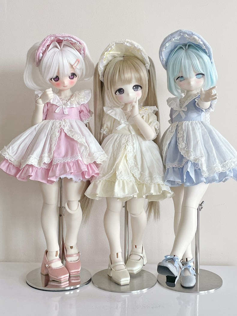 Elegant 1/4 BJD Doll Outfit: Pastel Lace Dress with Headpiece | Premium Quality - Image 3