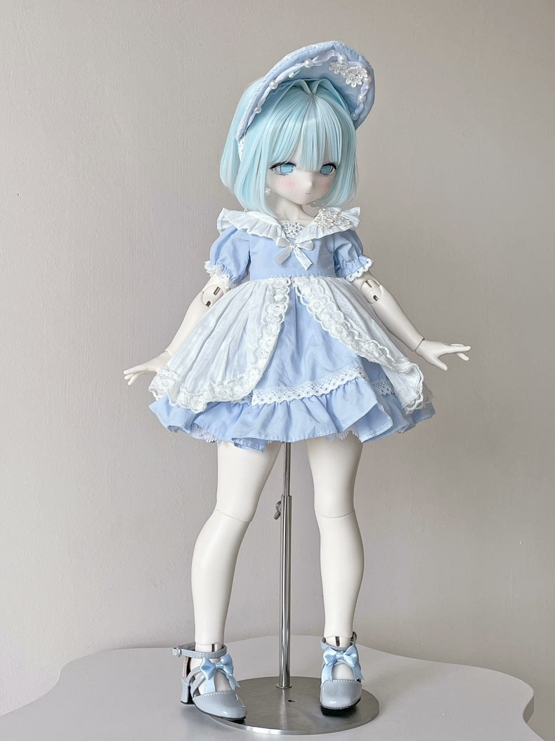 Elegant 1/4 BJD Doll Outfit: Pastel Lace Dress with Headpiece | Premium Quality - Image 5